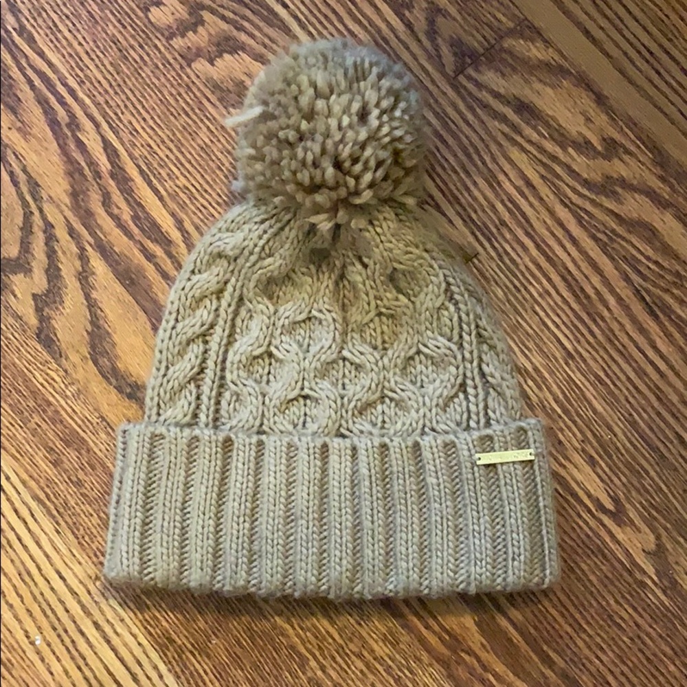 Michael Kors Khaki Beanie - Picture 1 of 2